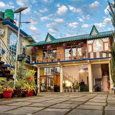 The Walnut Creek Hotel Bhimtal Exterior photo