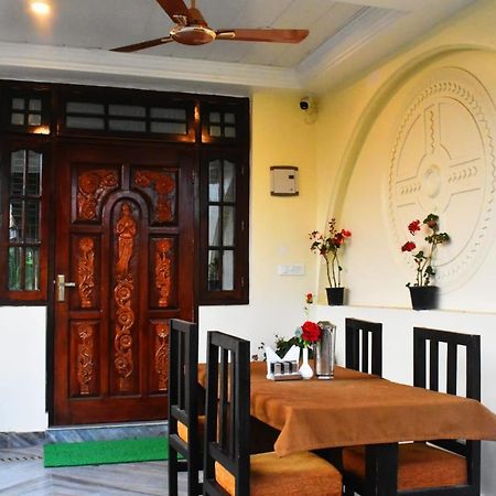The Walnut Creek Hotel Bhimtal Exterior photo