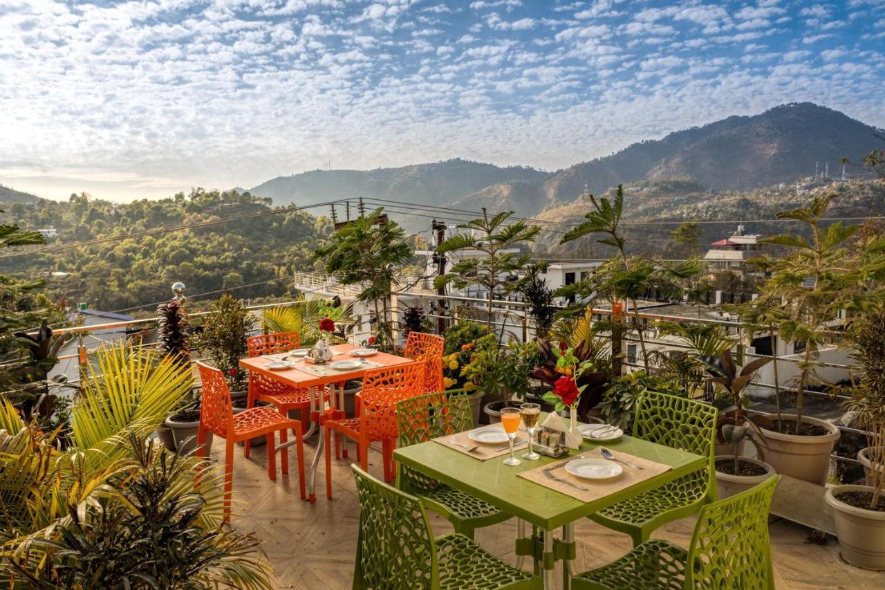 The Walnut Creek Hotel Bhimtal Exterior photo