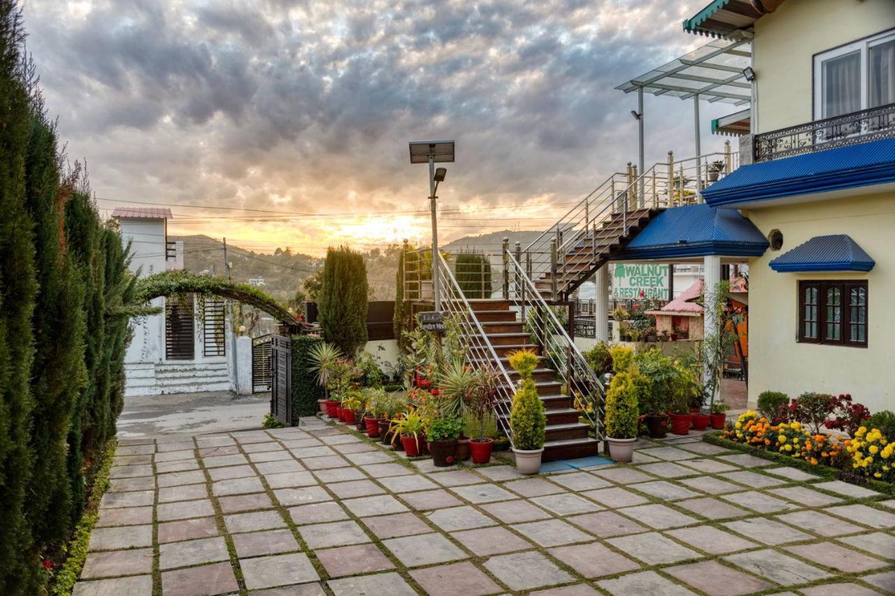 The Walnut Creek Hotel Bhimtal Exterior photo