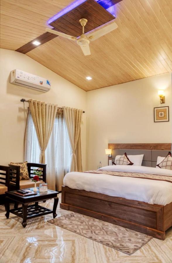 The Walnut Creek Hotel Bhimtal Exterior photo
